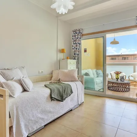 Casa Bita El Playa With Swimming Pool Апартаменты *